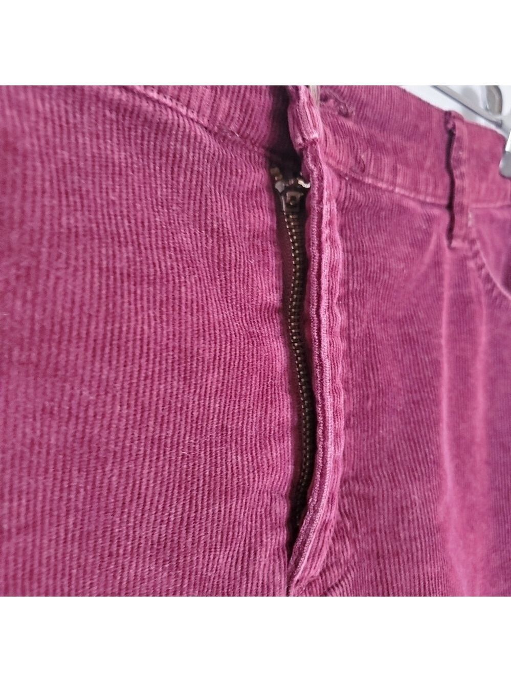 ST. JOHN'S BAY CORDUROY PANTS WOMEN 12 STRAIGHT-FIT SLENDER BOOT CUT PLUM PURPLE - Picture 7 of 11